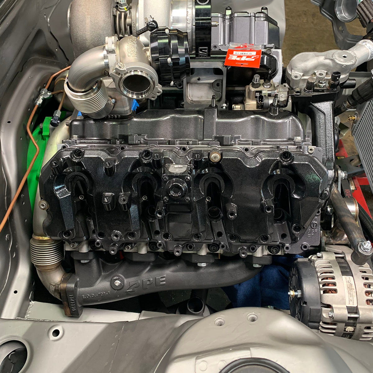 Pacific Engineering PPE Power High-Flow Exhaust Manifold and Up-Pipe Kit 2001-2004 Federal 2001 California GM 6.6L Duramax - Black 116111020
