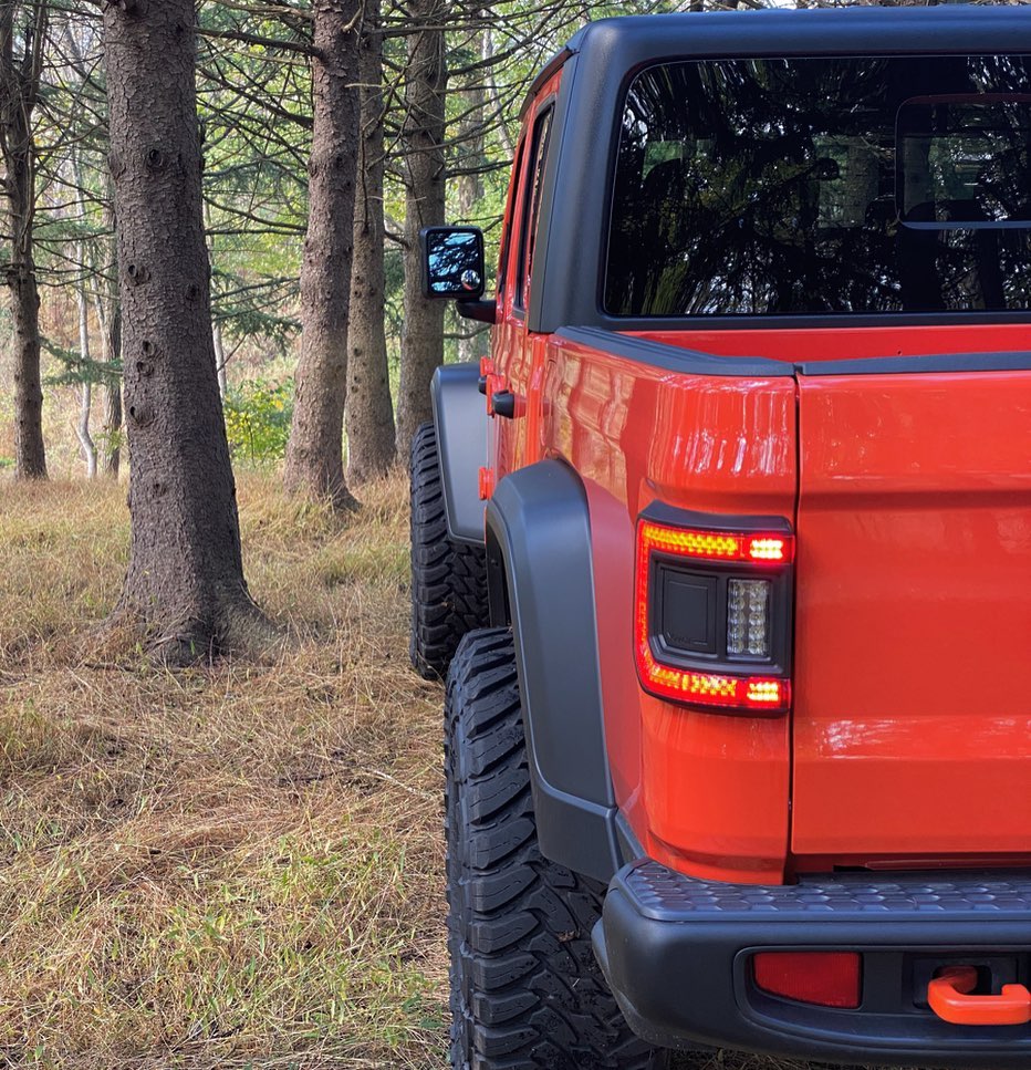 Oracle Lighting Flush Mount LED Tail Lights for Jeep Gladiator JT | 5882-504