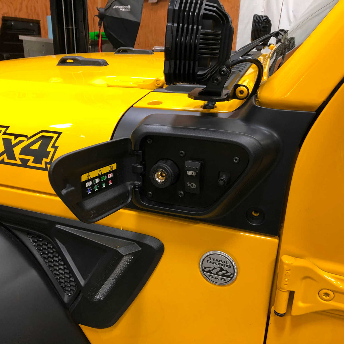 Grimm OffRoad Grimm OffRoad Jeep Wrangler JL JLU  Gladiator JT 4XE Charge Port Air Chuck Conversion Kit 10593 | 10593