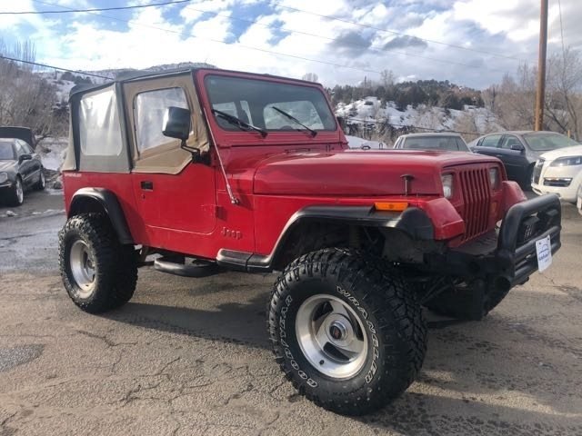 Rough Country 2.5 Inch Lift Kit Jeep Wrangler YJ 4WD (1987-1995) | 615.20