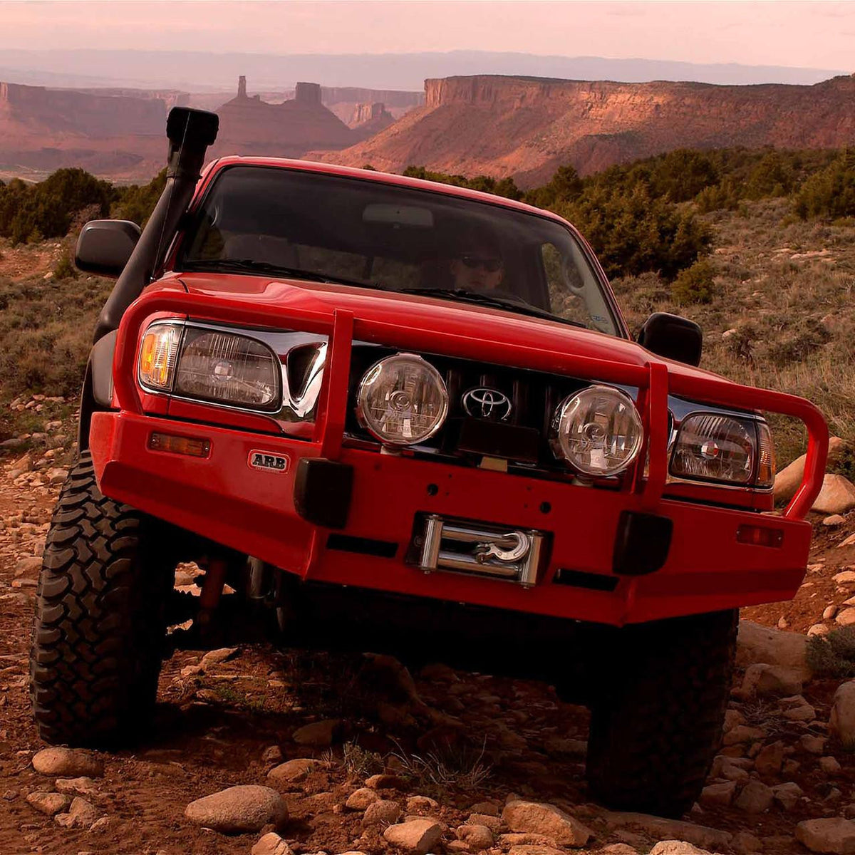 ARB Winch Bumper with Mounting Kit for 95-04 Toyota Tacoma Gen 1 | 3423020B